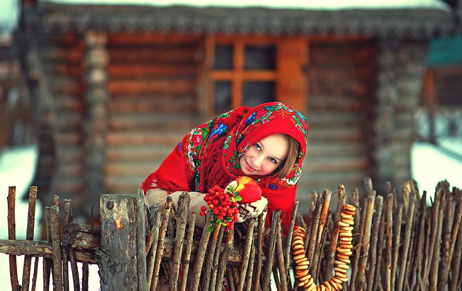 Sexy girl Women in Slavic costumes in Port Moresby